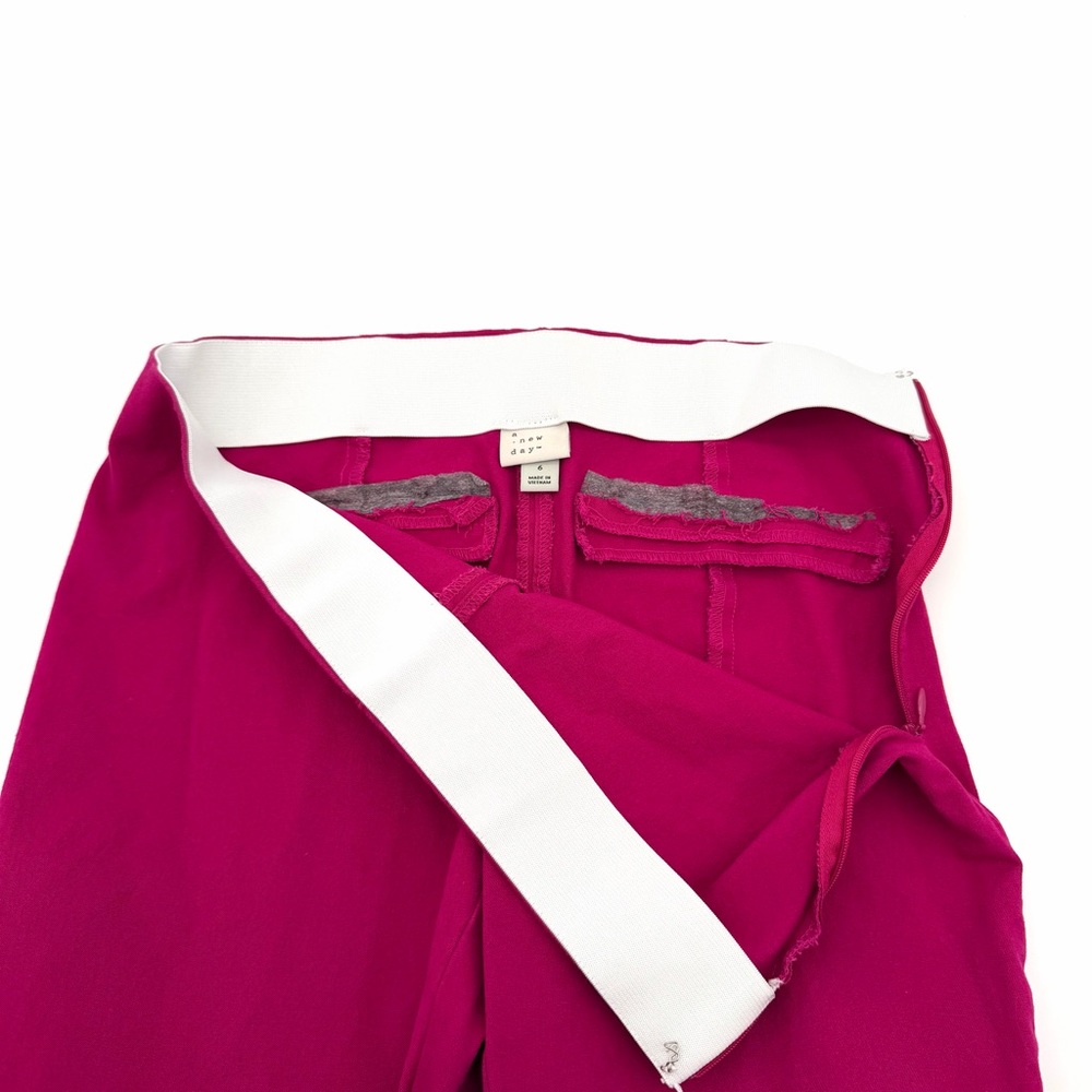 A New Day Women's Stretch  Side Zip Pants Size 6 Fuchsia Pink - Picture 5 of 6